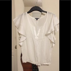 BRAND NEW white top